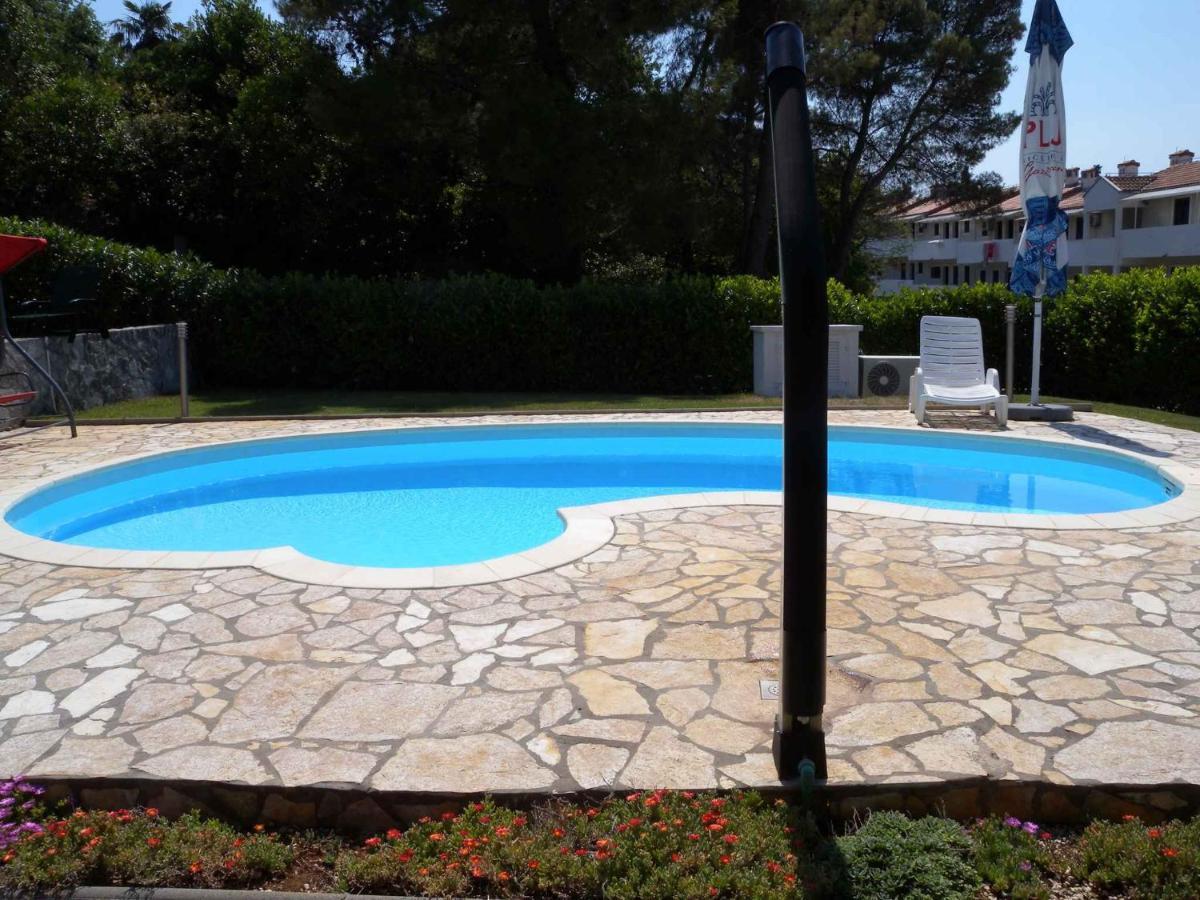Holiday Home In Malinska/Insel Krk 13031 Exteriér fotografie