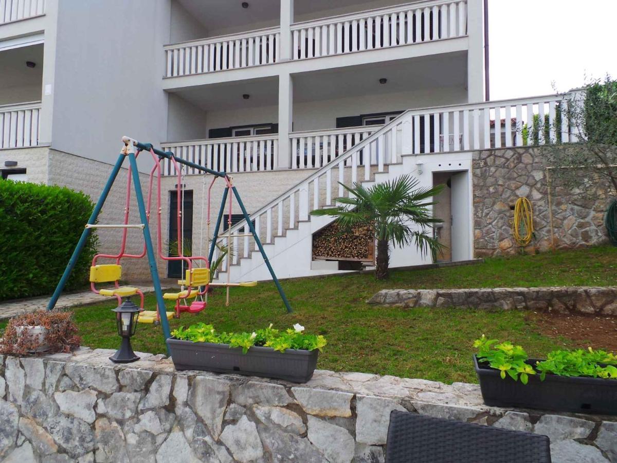 Holiday Home In Malinska/Insel Krk 13031 Exteriér fotografie